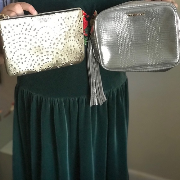 Victoria Secret Cosmetic Bags Bundle - Picture 5 of 8